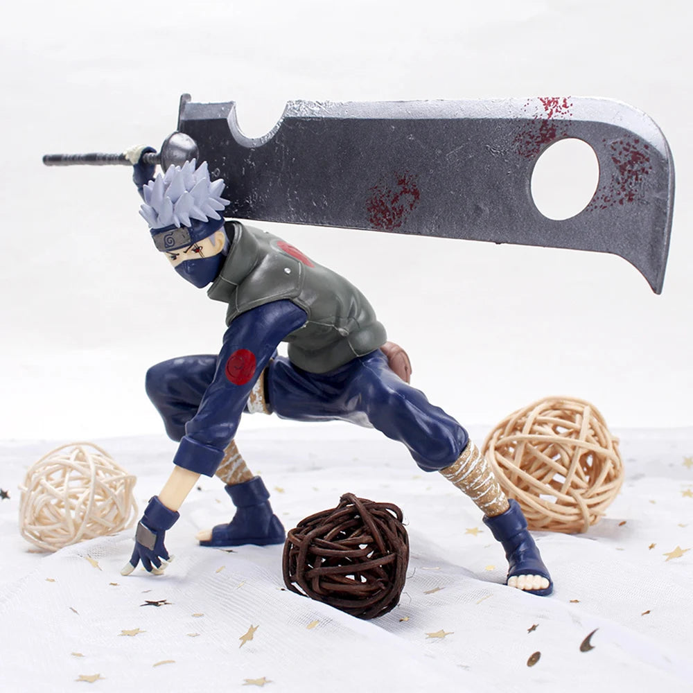 Kakashi Hatake — Naruto Figura Colecionável PVC 15-25cm