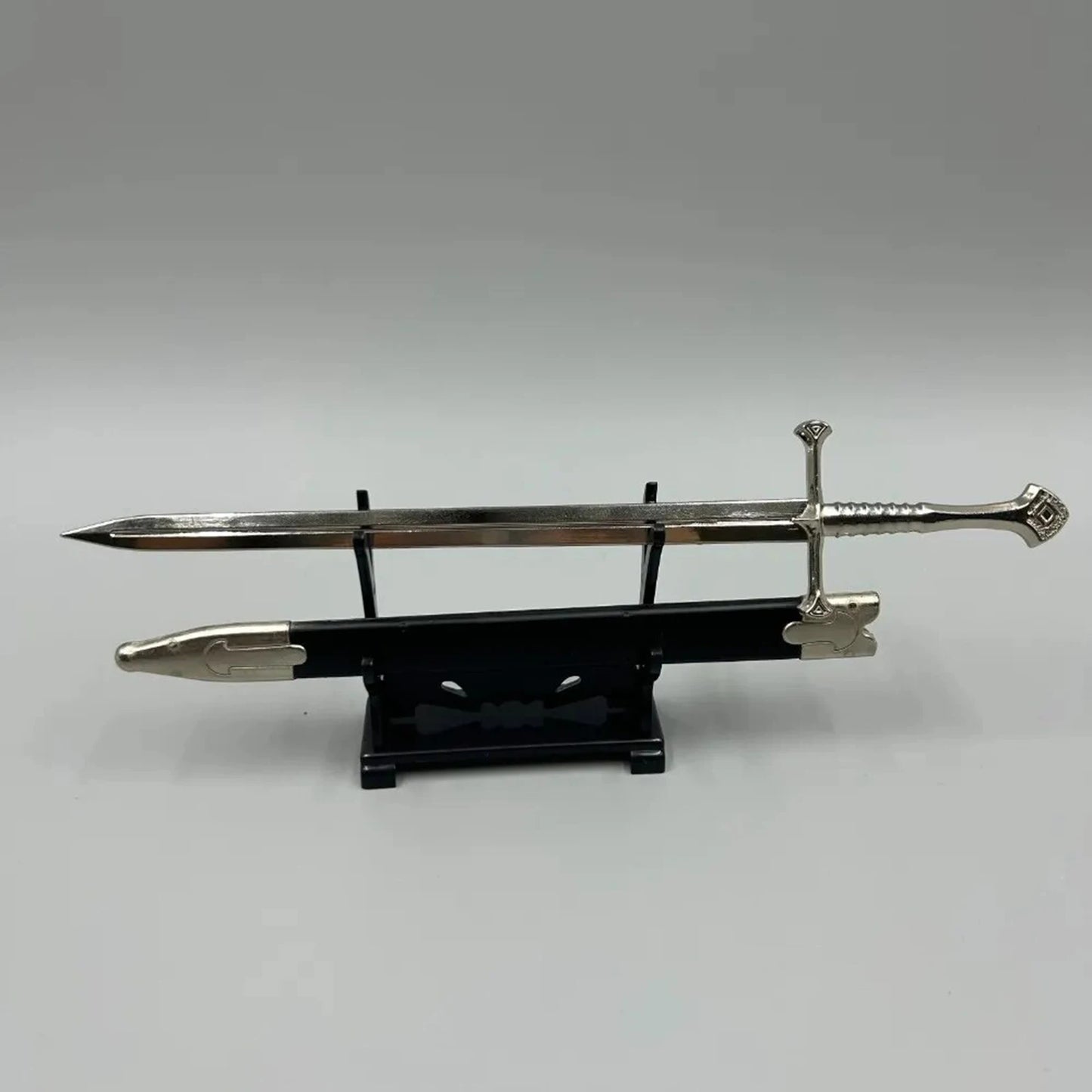 Chaveiro Espada Andúril de Aragorn — O Senhor dos Anéis Metal Colecionável